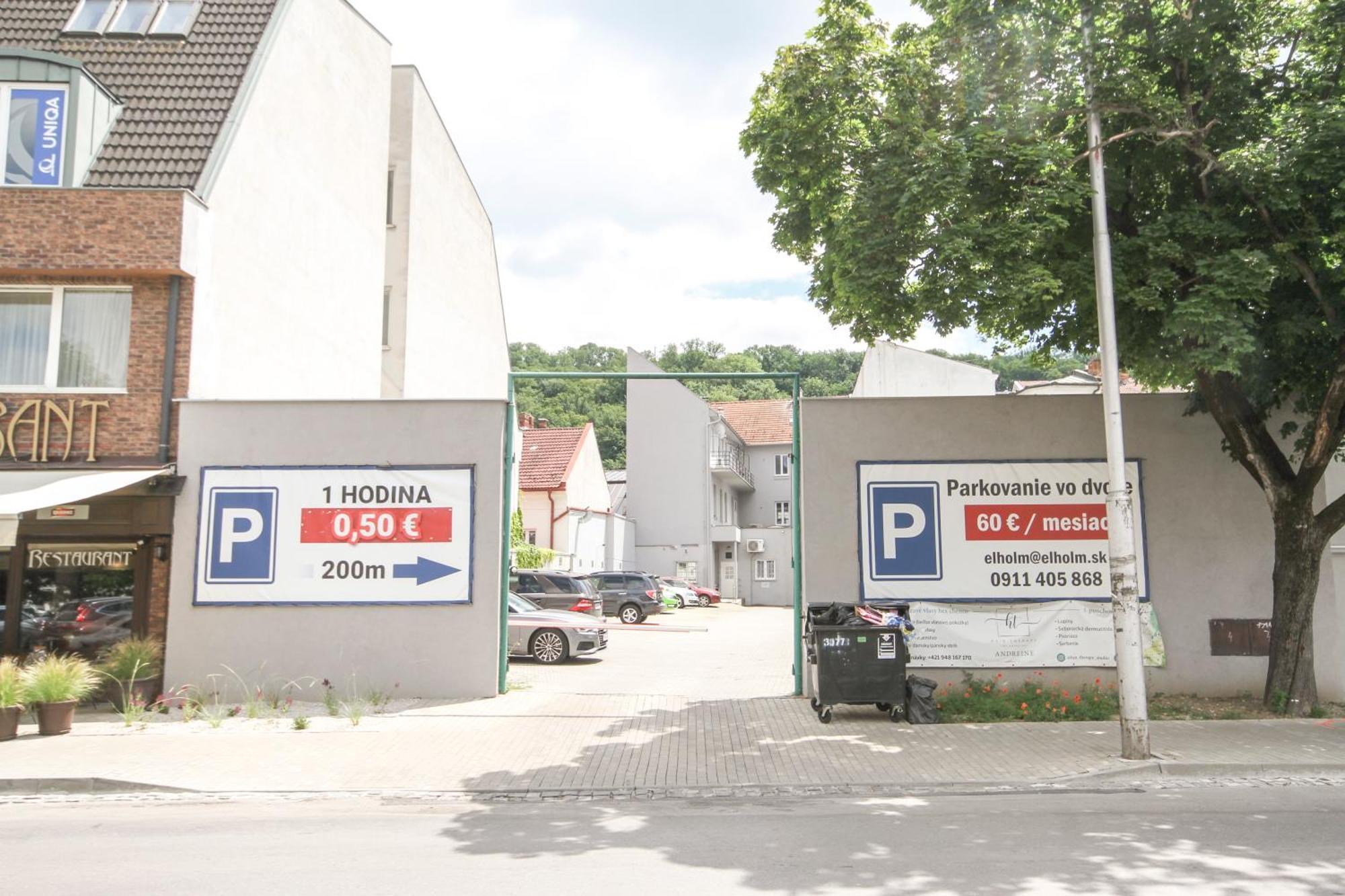 Apartman Vita Deluxe Trenčín Extérieur photo